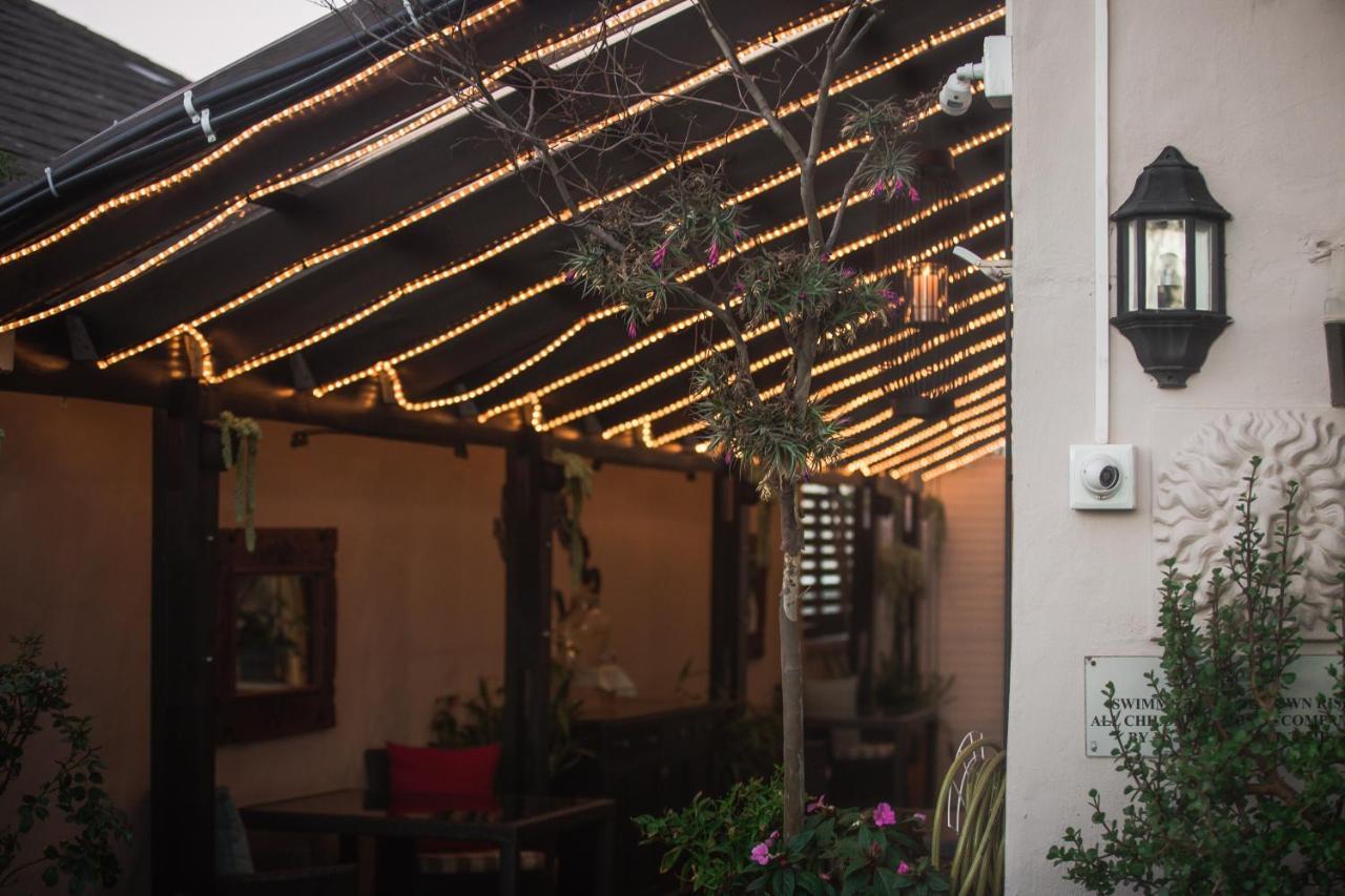 Point B Guest House -Sustainable Solar Energy Kaapstad Buitenkant foto