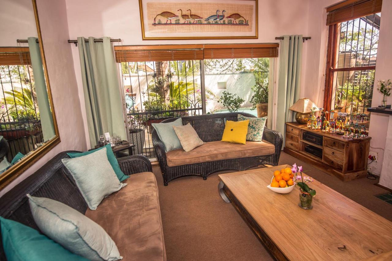Point B Guest House -Sustainable Solar Energy Kaapstad Buitenkant foto
